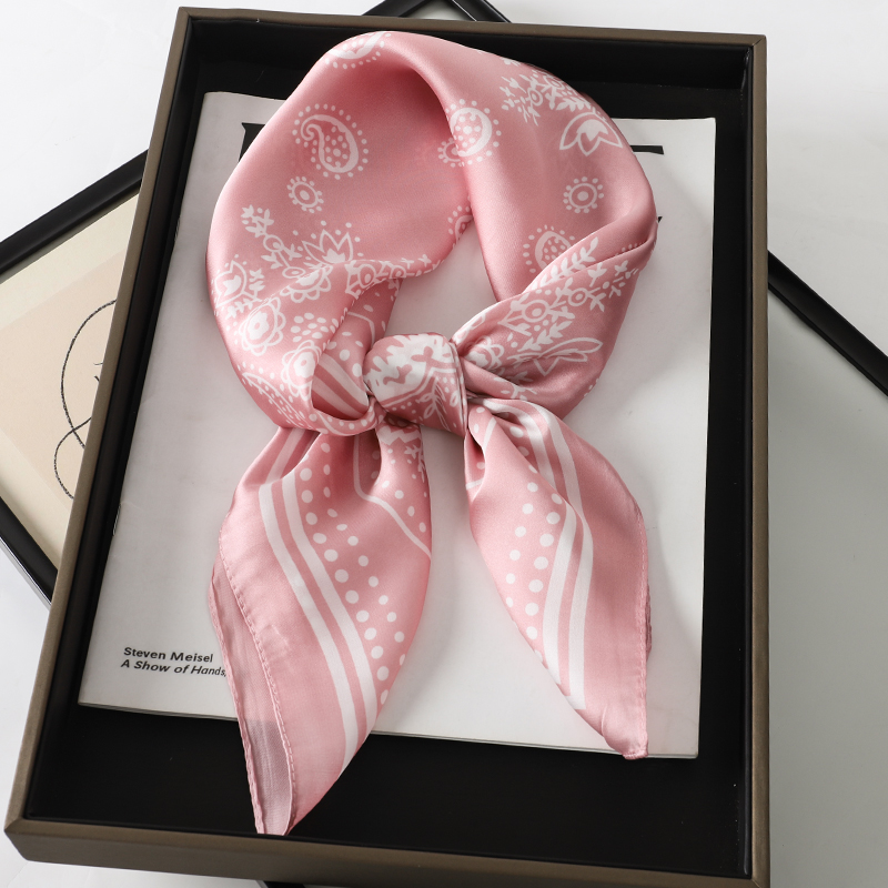 ผ้าพันคอไหมพิมพ์ลายเพสลีย์สี่เ - Women Accessories Brands บทวิจารณ์และราคา